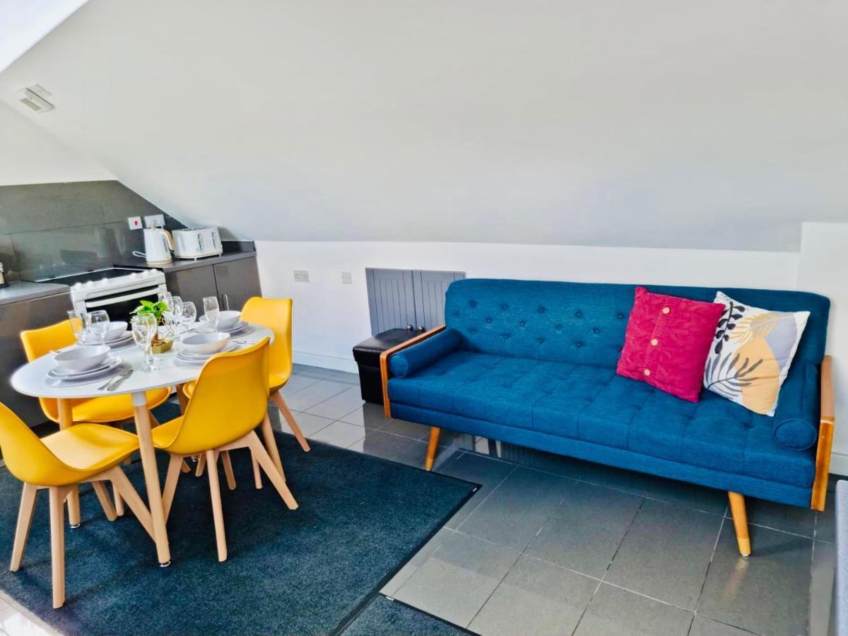 Cosy 3 Bed Apartment Near Birmingham Airport & Nec Perfect For Groups & Contractors! Eksteriør billede