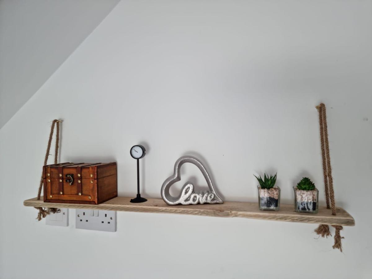 Cosy 3 Bed Apartment Near Birmingham Airport & Nec Perfect For Groups & Contractors! Eksteriør billede