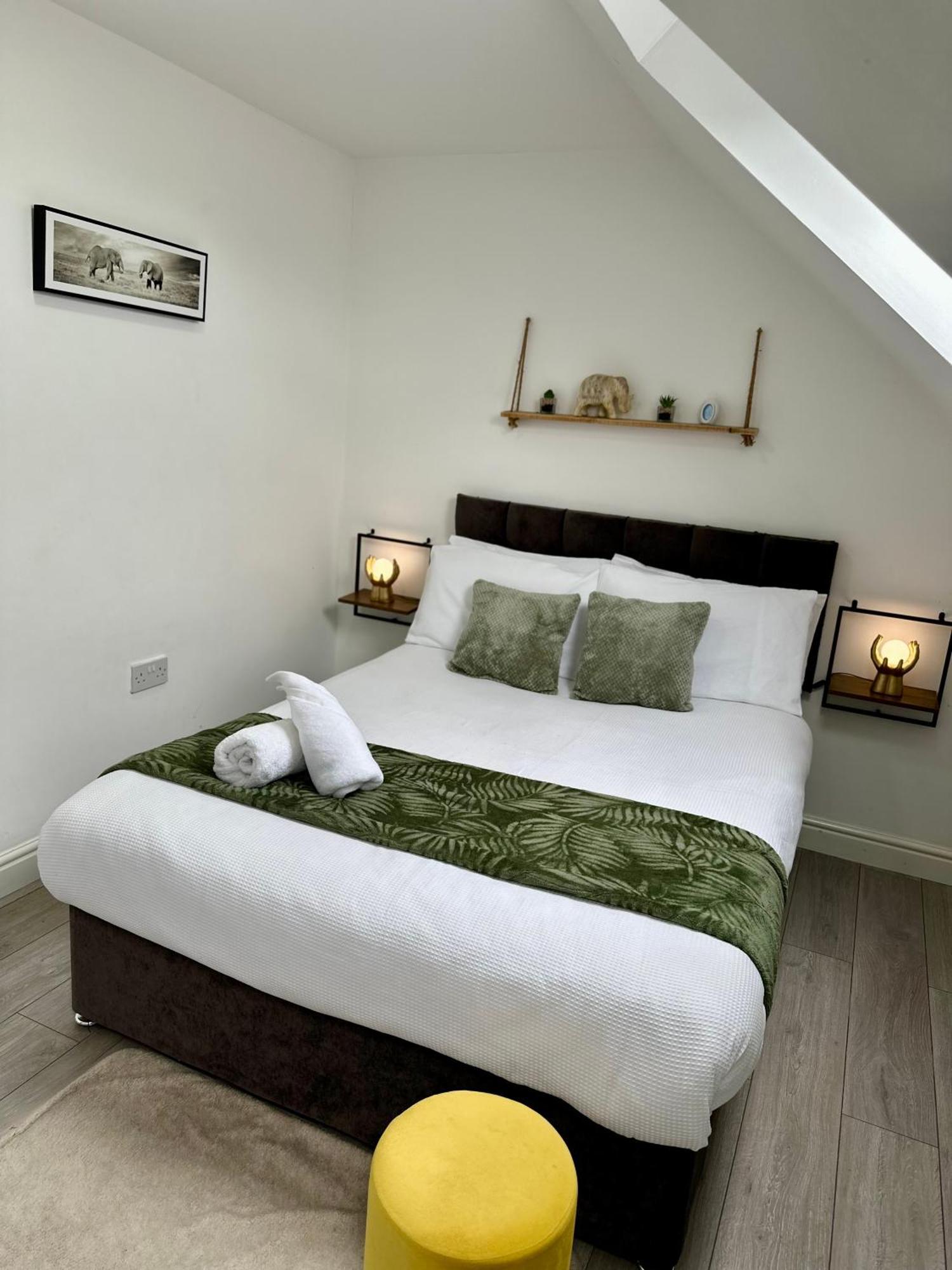 Cosy 3 Bed Apartment Near Birmingham Airport & Nec Perfect For Groups & Contractors! Eksteriør billede